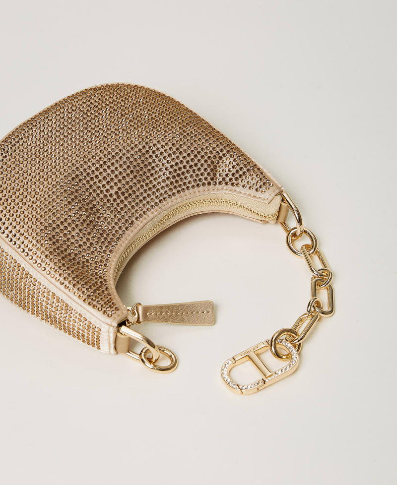 ‘Mini Croissant’ party bag with Oval T