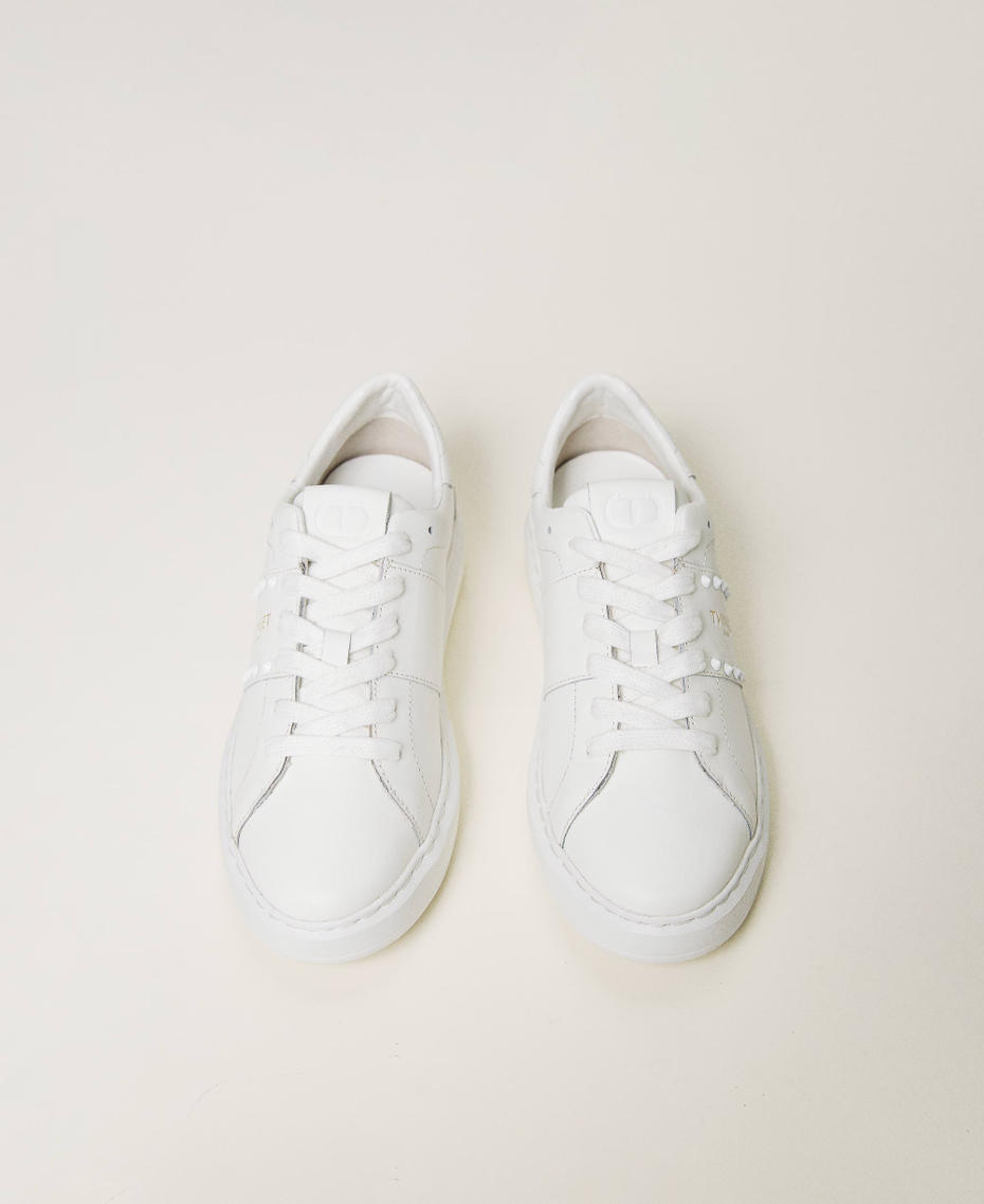 Sneakers de piel con tachuelas Blanco Mujer 241TCP014-04