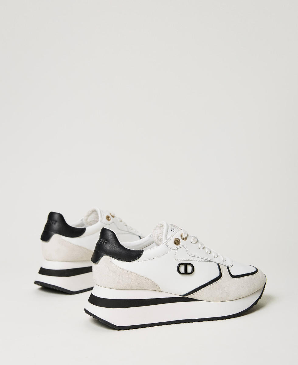 Wedge-Sneaker aus Leder Zweifarbig Optisches Wei&szlig; / Schwarz Frau 241TCP080_01870_03