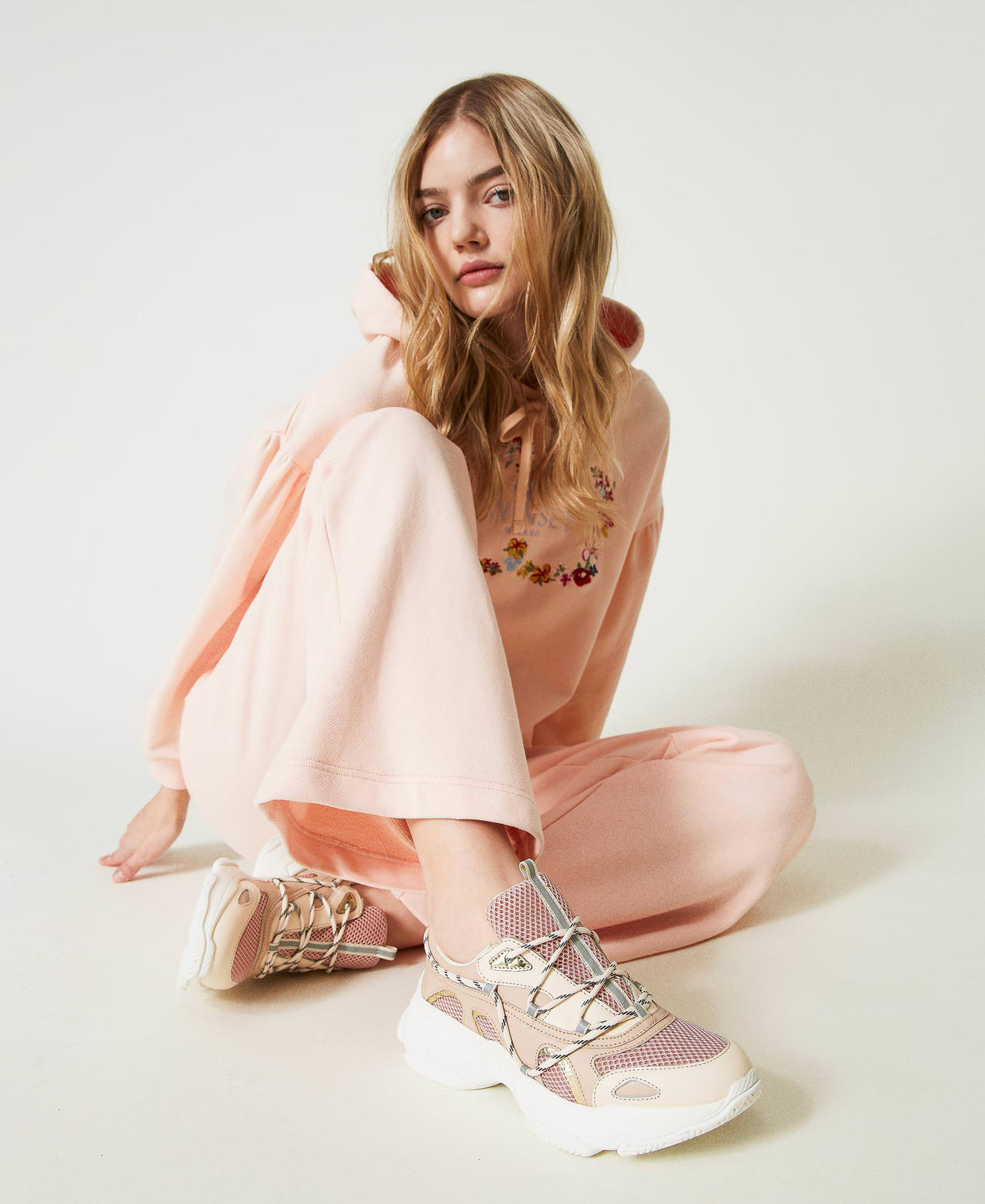 Sneakers slip on in pelle con inserti