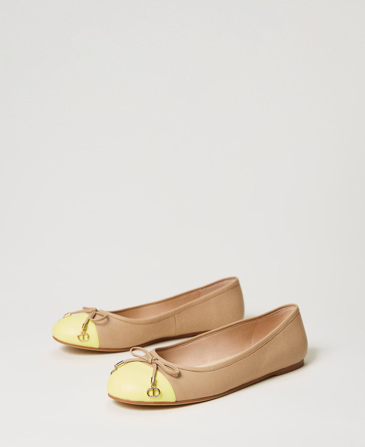 Ballerina shoes with bow Two-tone “Hazelnut” Brown / Light Lemon Woman 241TCP110-02