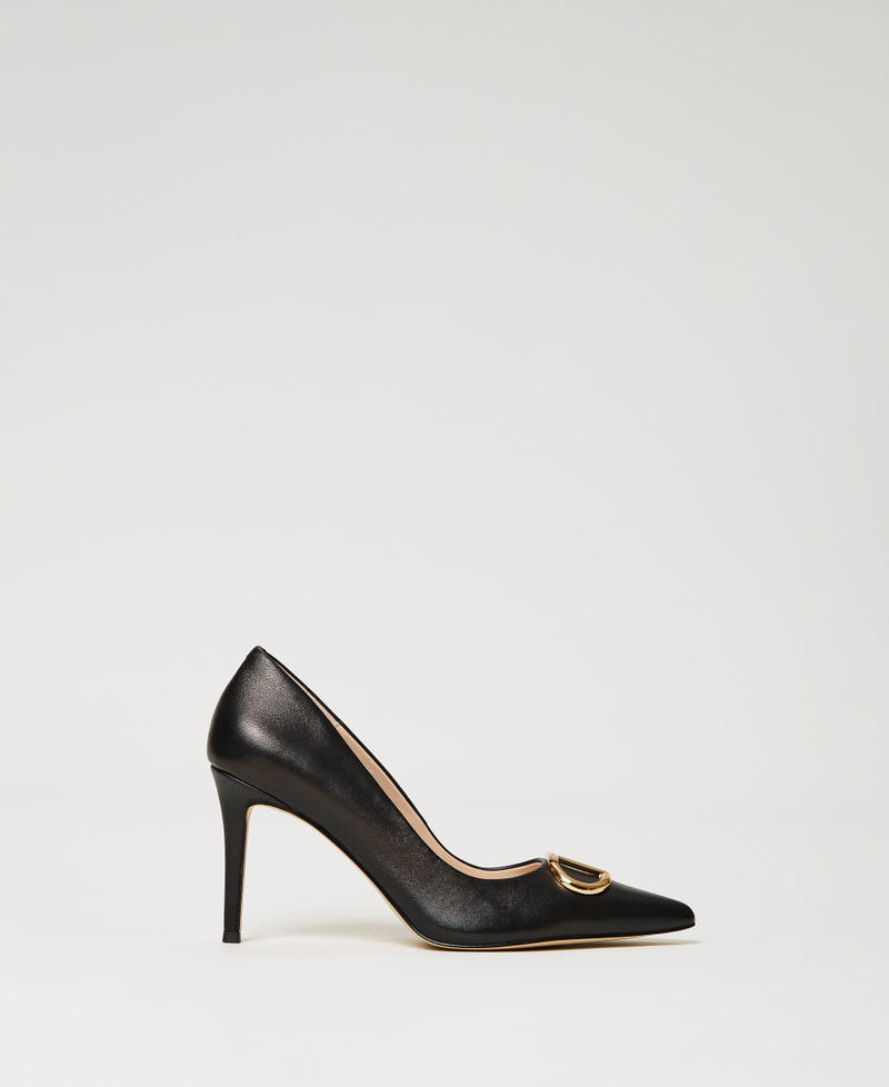 Escarpins en cuir avec Oval T