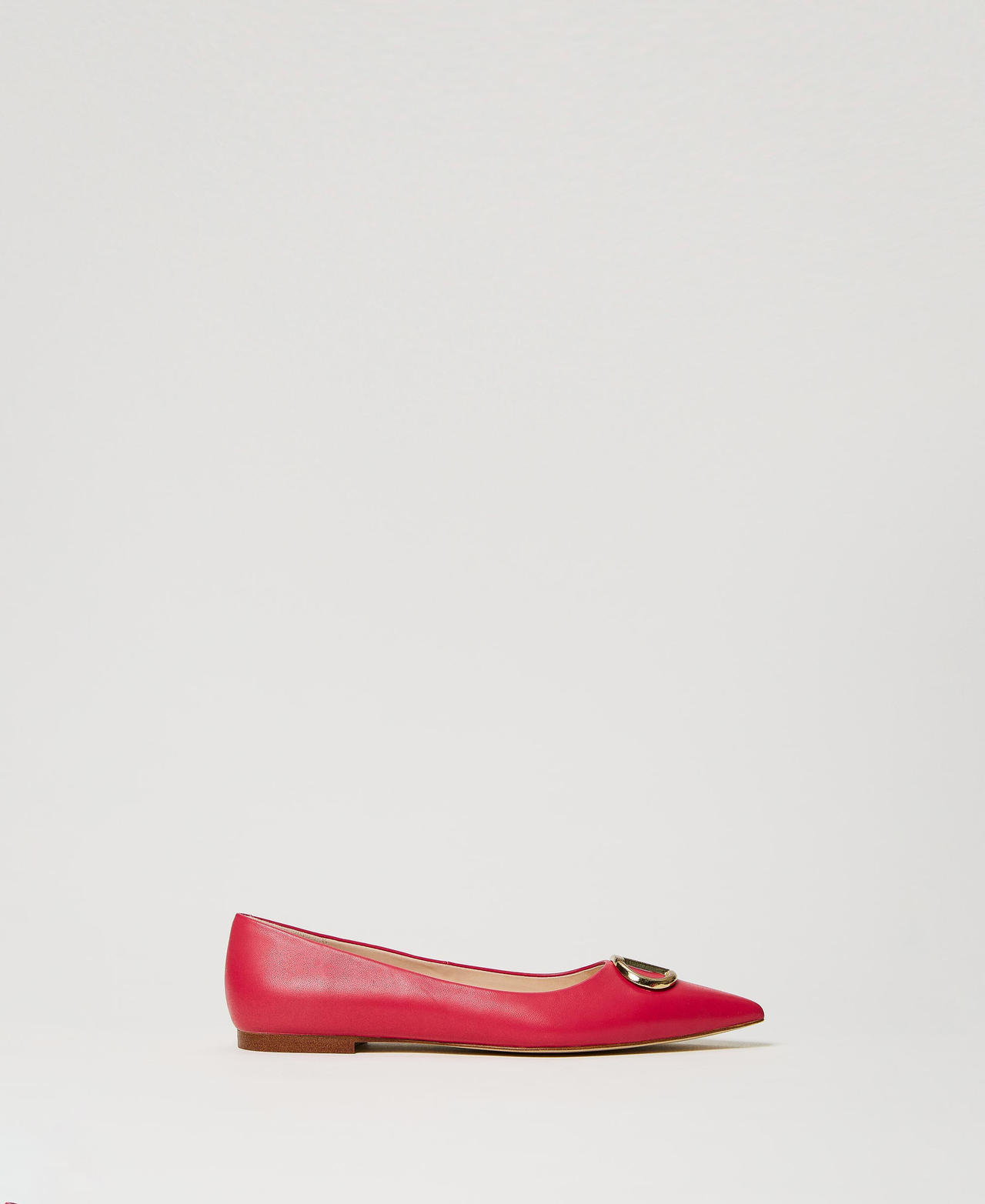 Leather ballerina shoes with Oval T "Bright Rose&rdquo; Pink Woman 241TCP128_10802_01