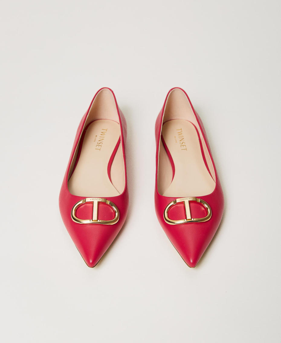 Ballerines en cuir avec Oval T