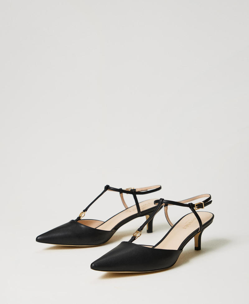 Riemchenpumps mit Oval T Schwarz Frau 241TCP130_00006_02