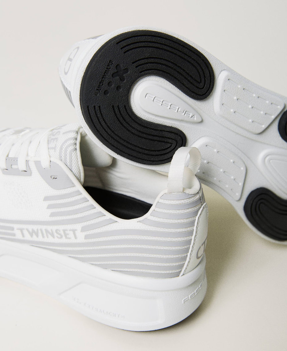 Sneakers Fessura a righe con logo Bianco Donna 241TCP212-04