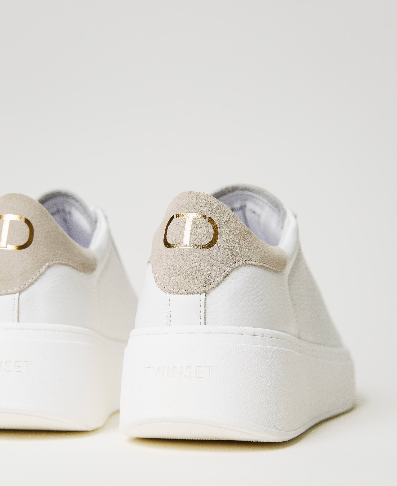 Baskets Femme Simili Cuir Avec Dos Doré Brillant Et Lacets à Paillettes – Taille 40, Style Sportif Et Festif