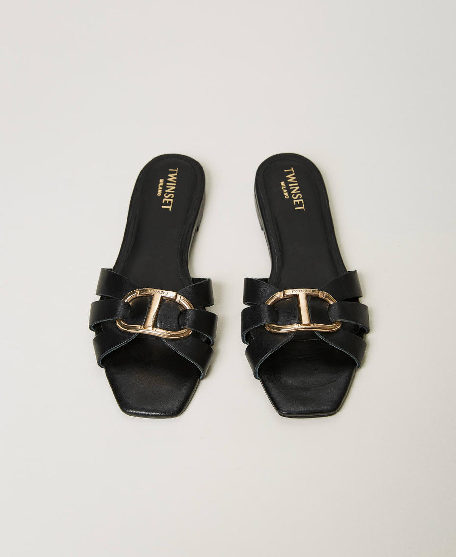 Leather slides with Oval T