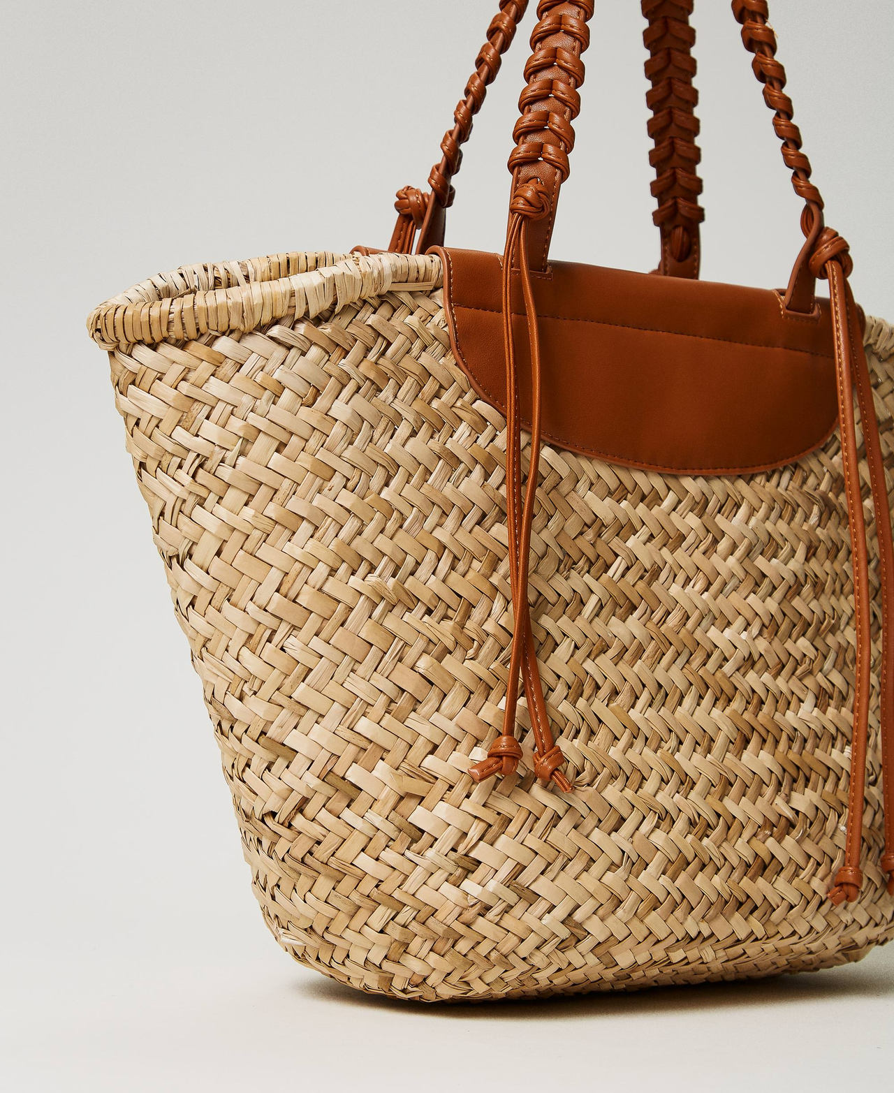 Woven straw shopper Two-tone "Straw" Beige / "Leather" Brown Woman 241TD8180-03