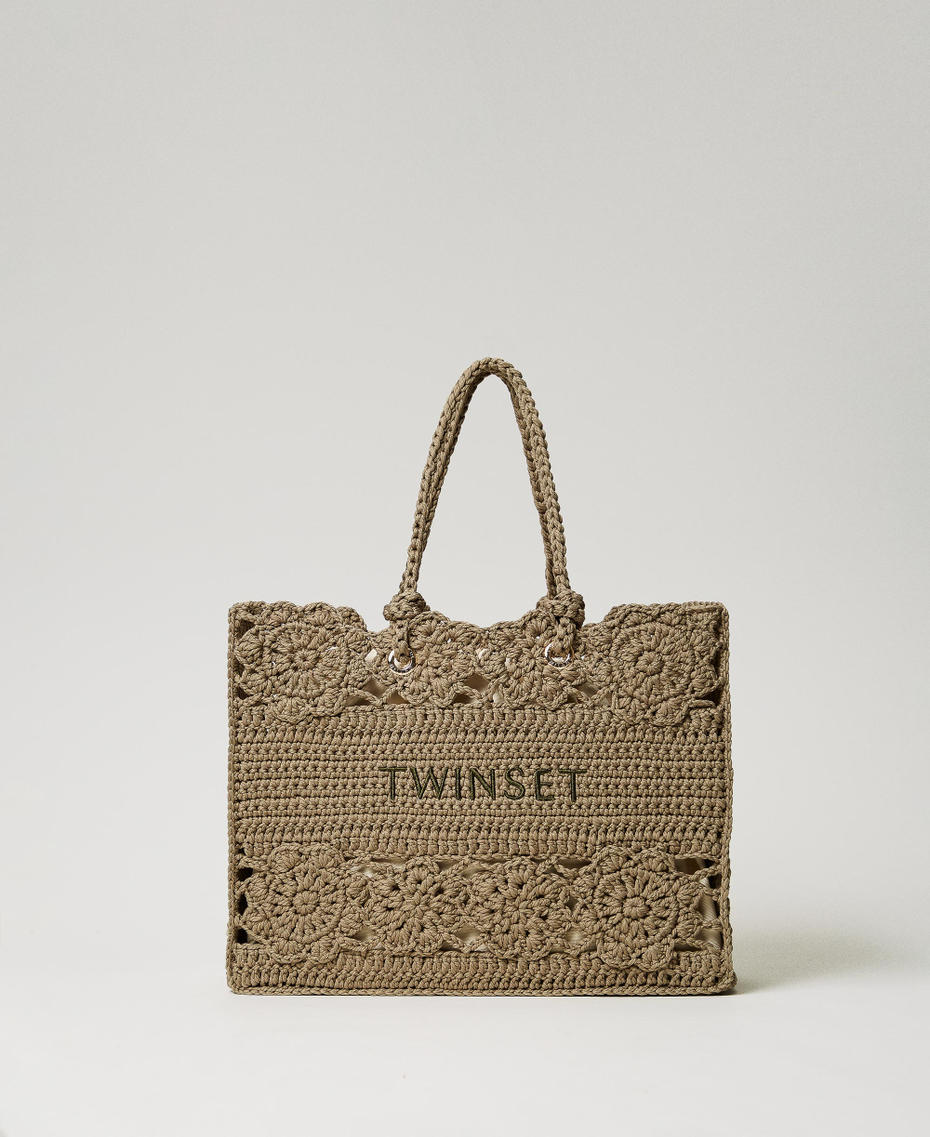 Floral crochet shopper
