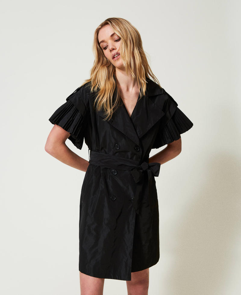 Taffeta gilet with pleated flounces