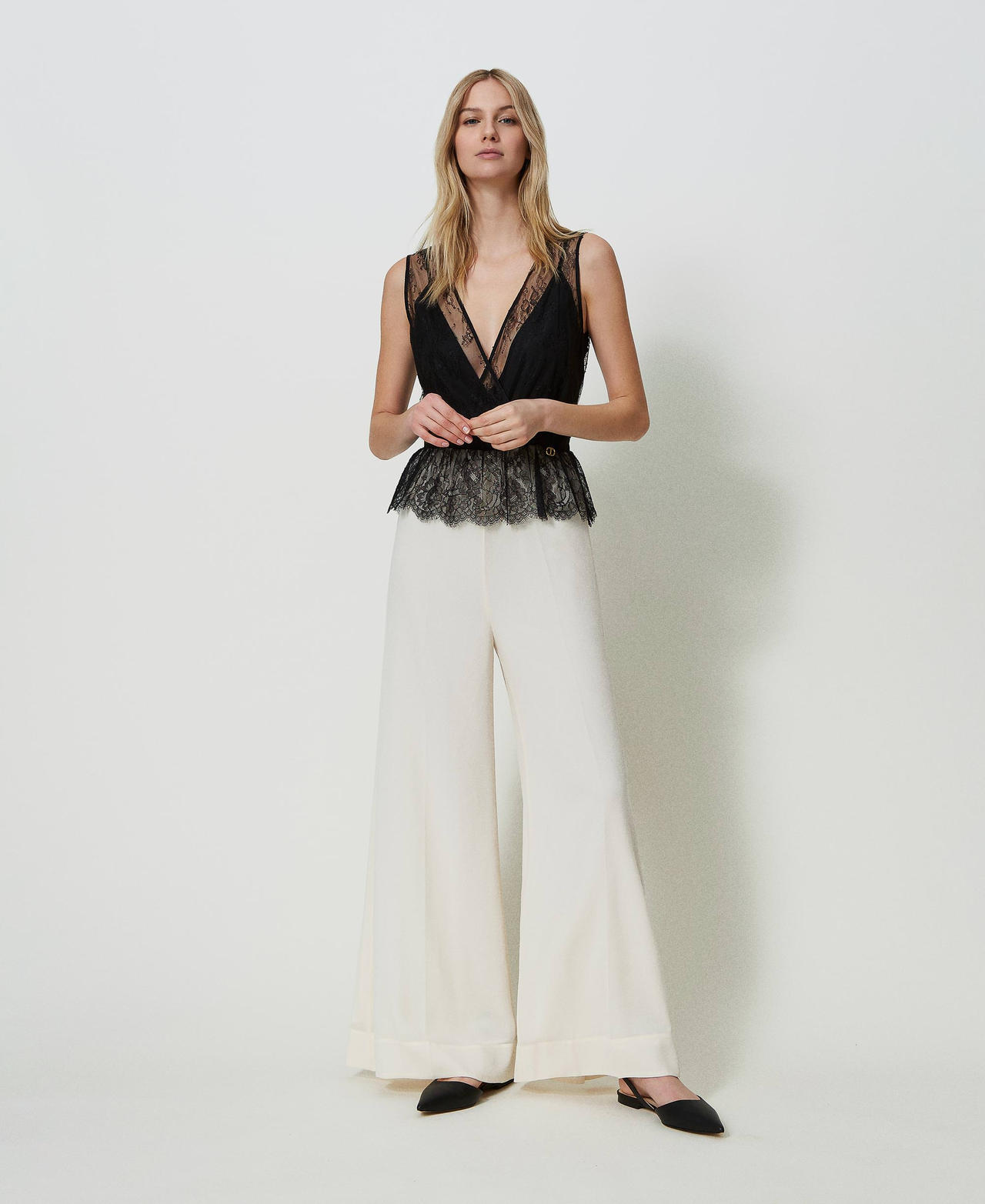 Wide leg jumpsuit with Chantilly lace Bicolour Black / "Snow" White Woman 241TE2122_02741_01