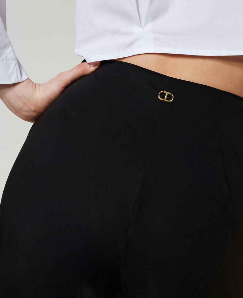 Stretch poplin wide leg trousers
