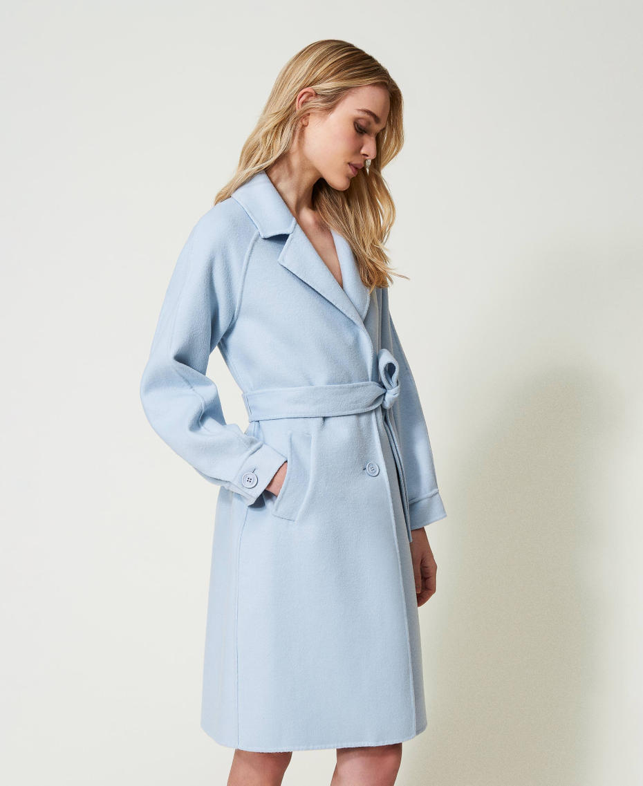 Doubled wool blend cloth coat