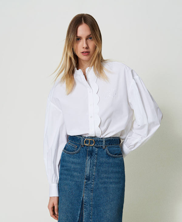 Camicia in popeline con smerlo