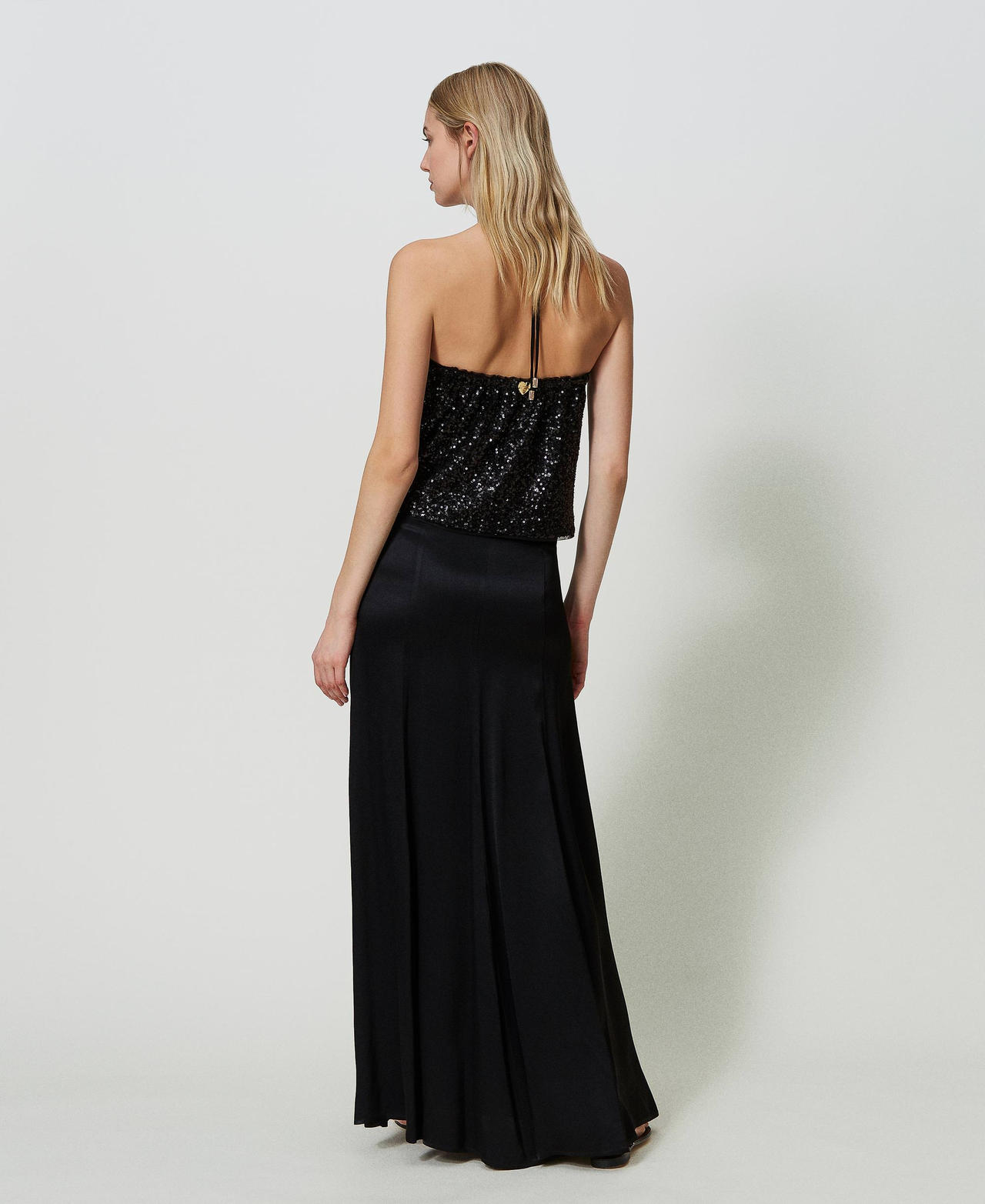 Maxirock aus Satin Schwarz Frau 241TP2102_00006_03