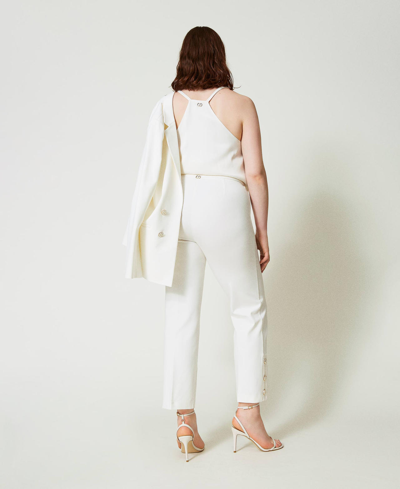 Cropped trousers with Oval T buttons White Snow Woman 241TP2273_00282_03