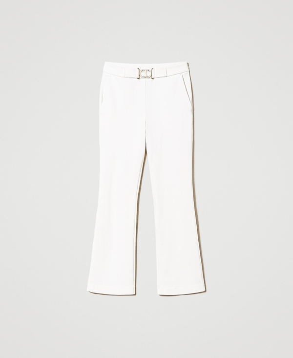 Pantaloni flare con fibbia Oval T