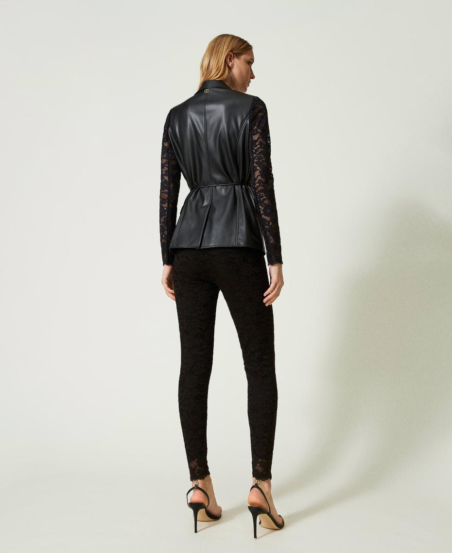 Leggings aus Makrameespitze