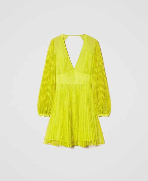 Short pleated lace dress