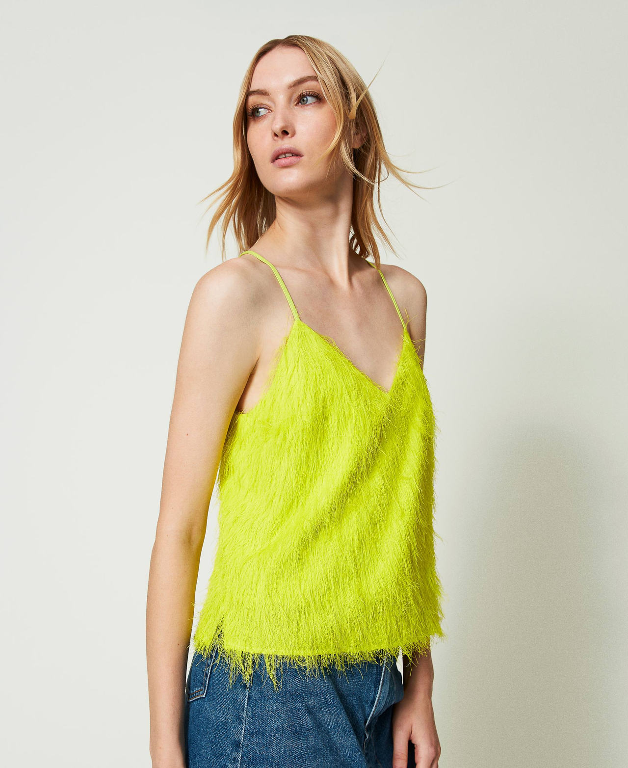 Top with feather-like threads “Light Lemon” Yellow Woman 241TP2434_04615_02