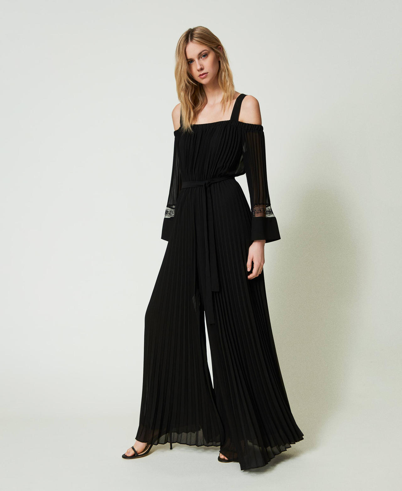 Pleated georgette jumpsuit Woman, Black | TWINSET Milano