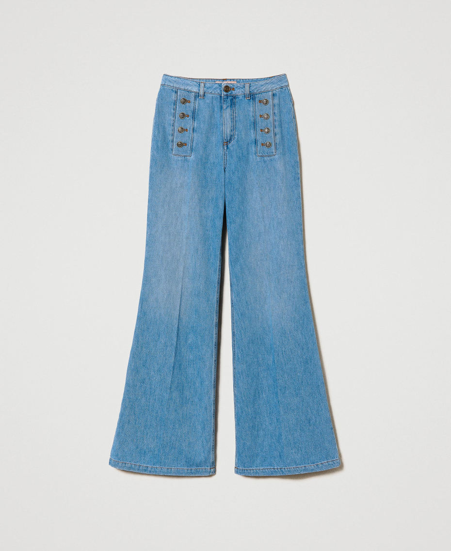 Расклешенные джинсы с декоративными пуговицами Синий "Средний Деним" женщина 241TP2631-01