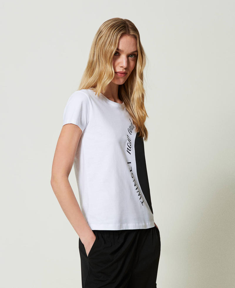 T-shirt avec imprimé cœur