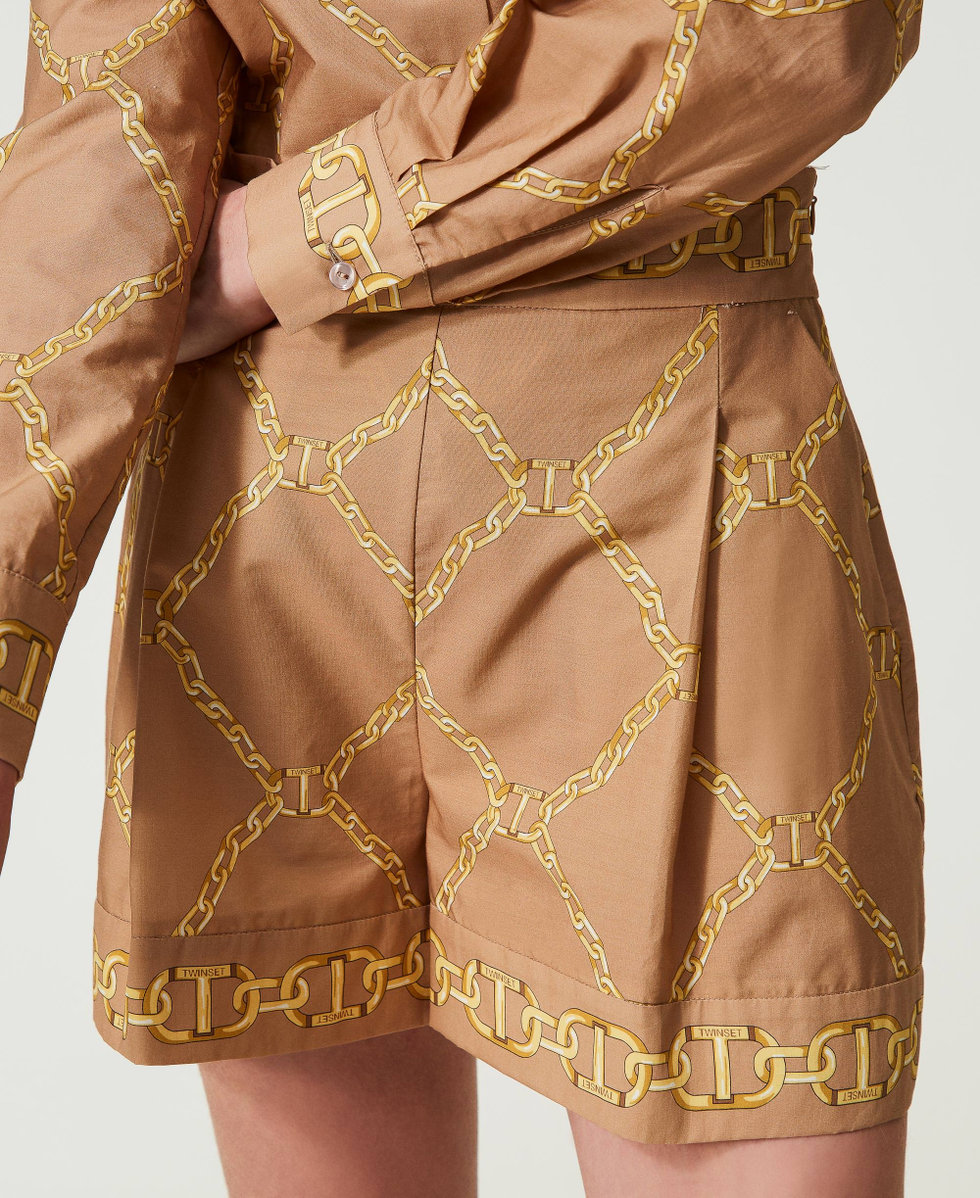 Poplin shorts with chain print