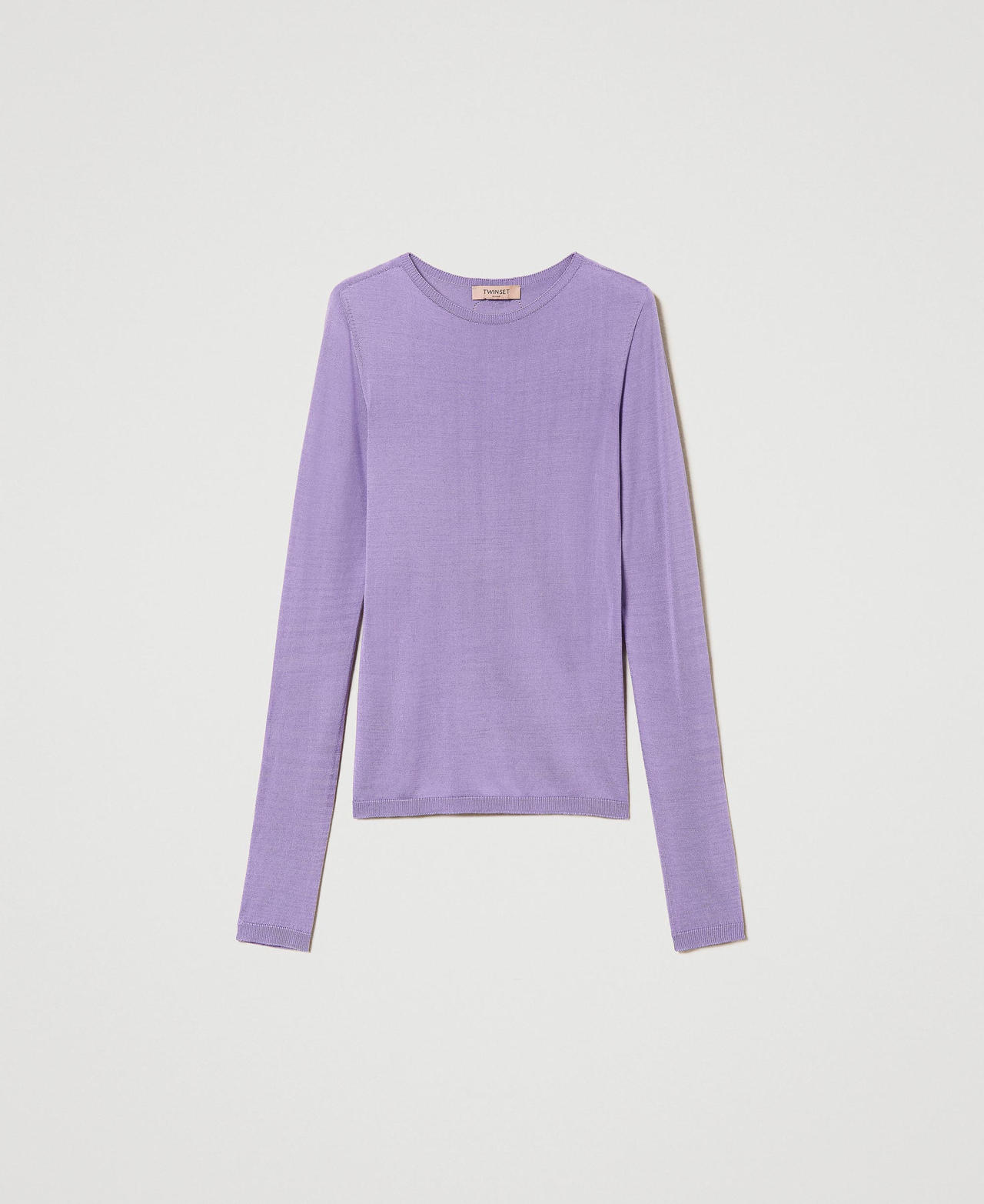 Seamless silk jumper