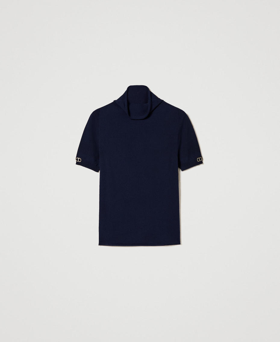 Short sleeve turtleneck jumper