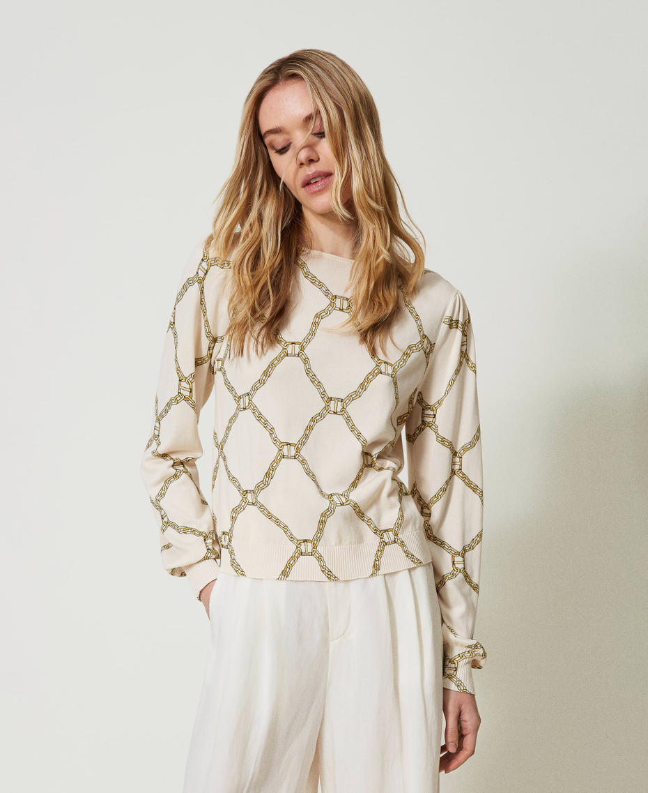 Jumper with chain print