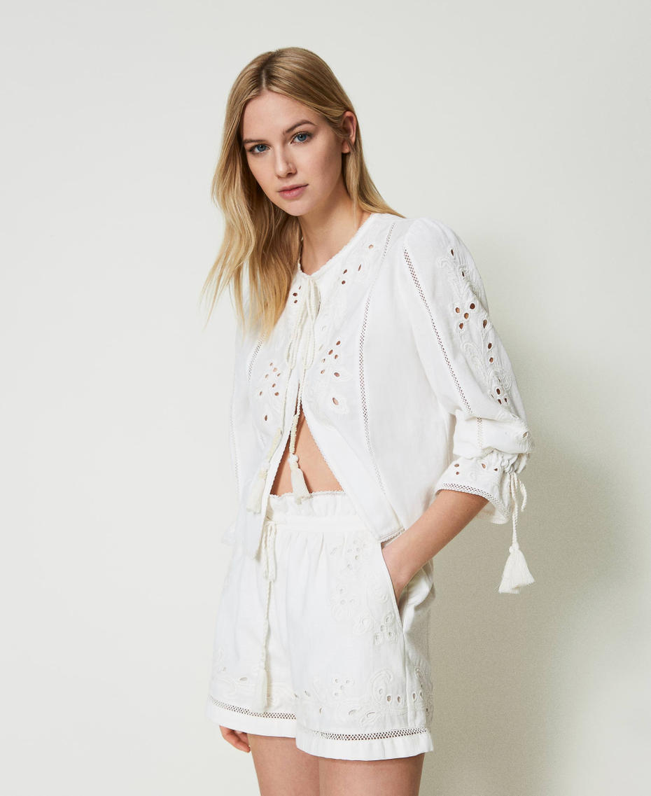 Muslin shorts with embroideries White Woman 241TT2011-01
