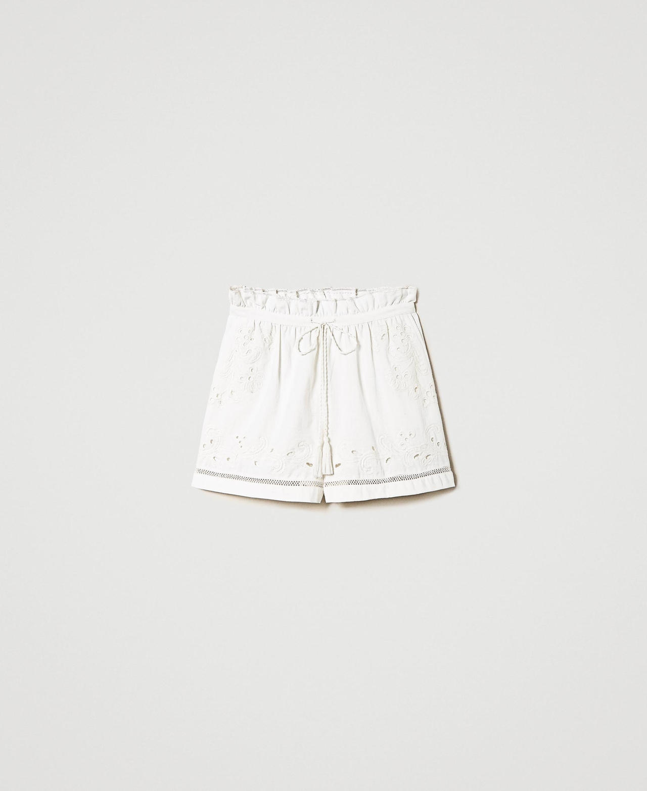 Muslin shorts with embroideries White Woman 241TT2011-0S