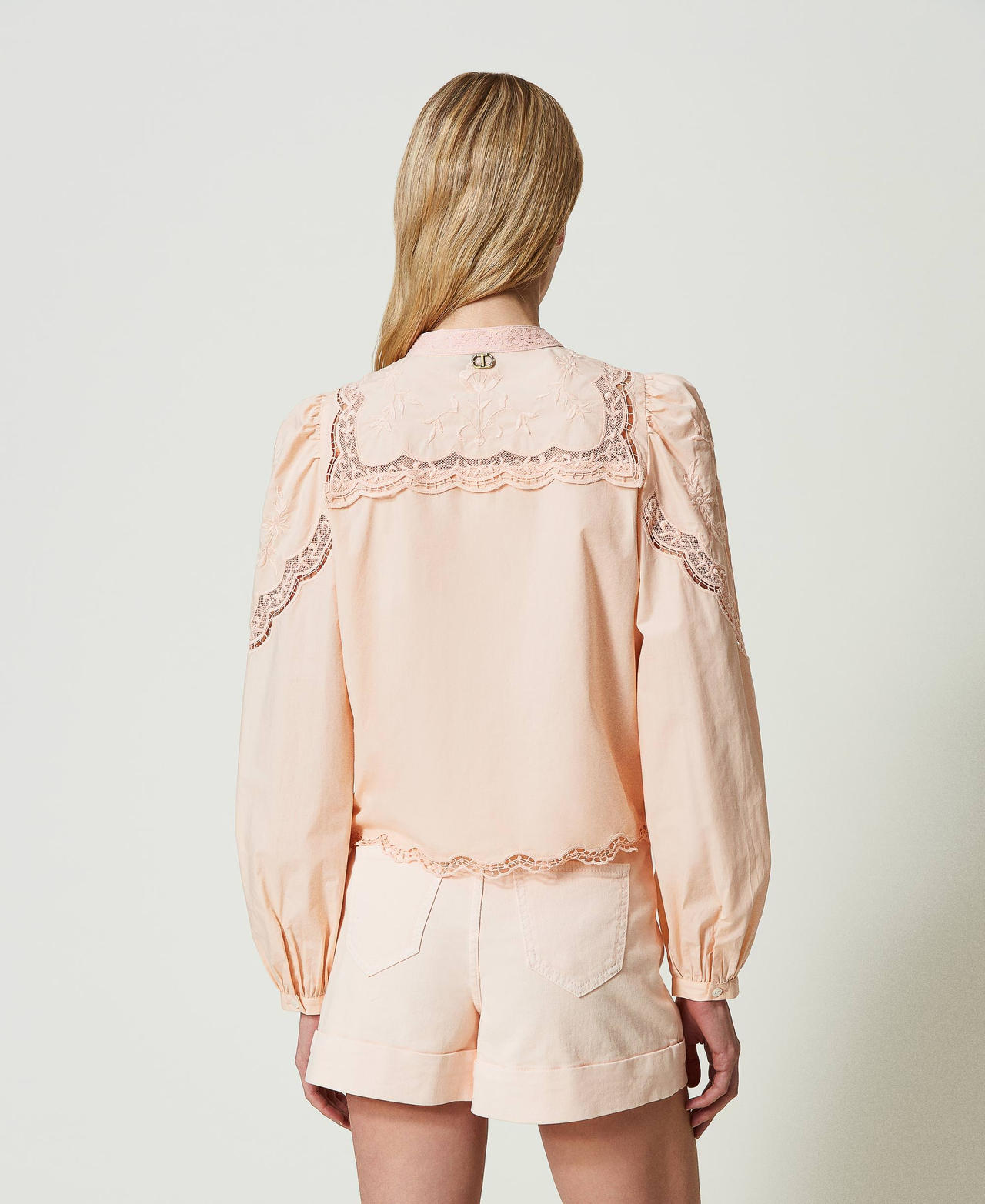 Shirt with floral embroideries "Pale Peach” Pink Woman 241TT2081-03