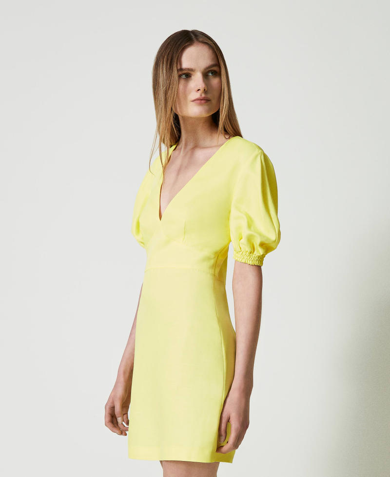 Vestido corto de mezcla de lino con mangas abullonadas Amarillo «Celandine» Mujer 241TT2107-02