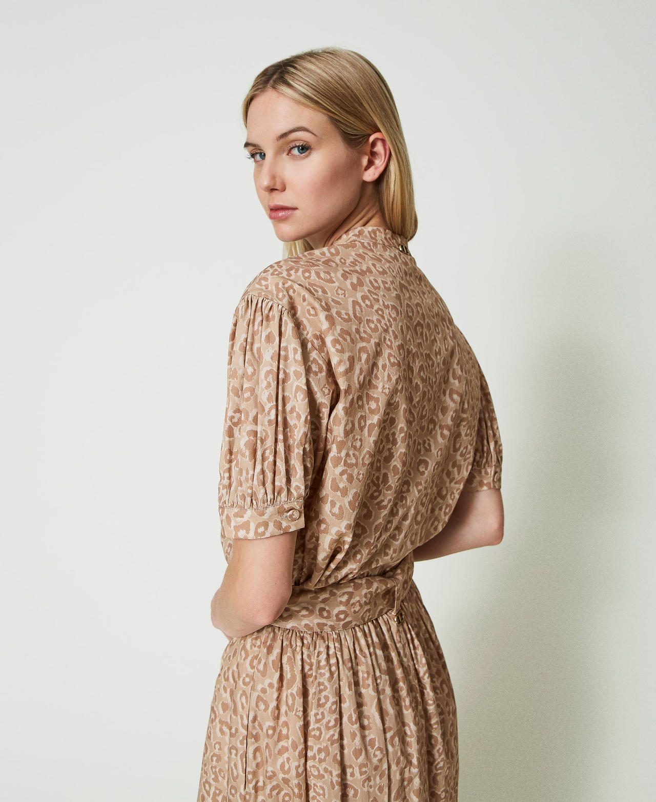 Animal print poplin shirt