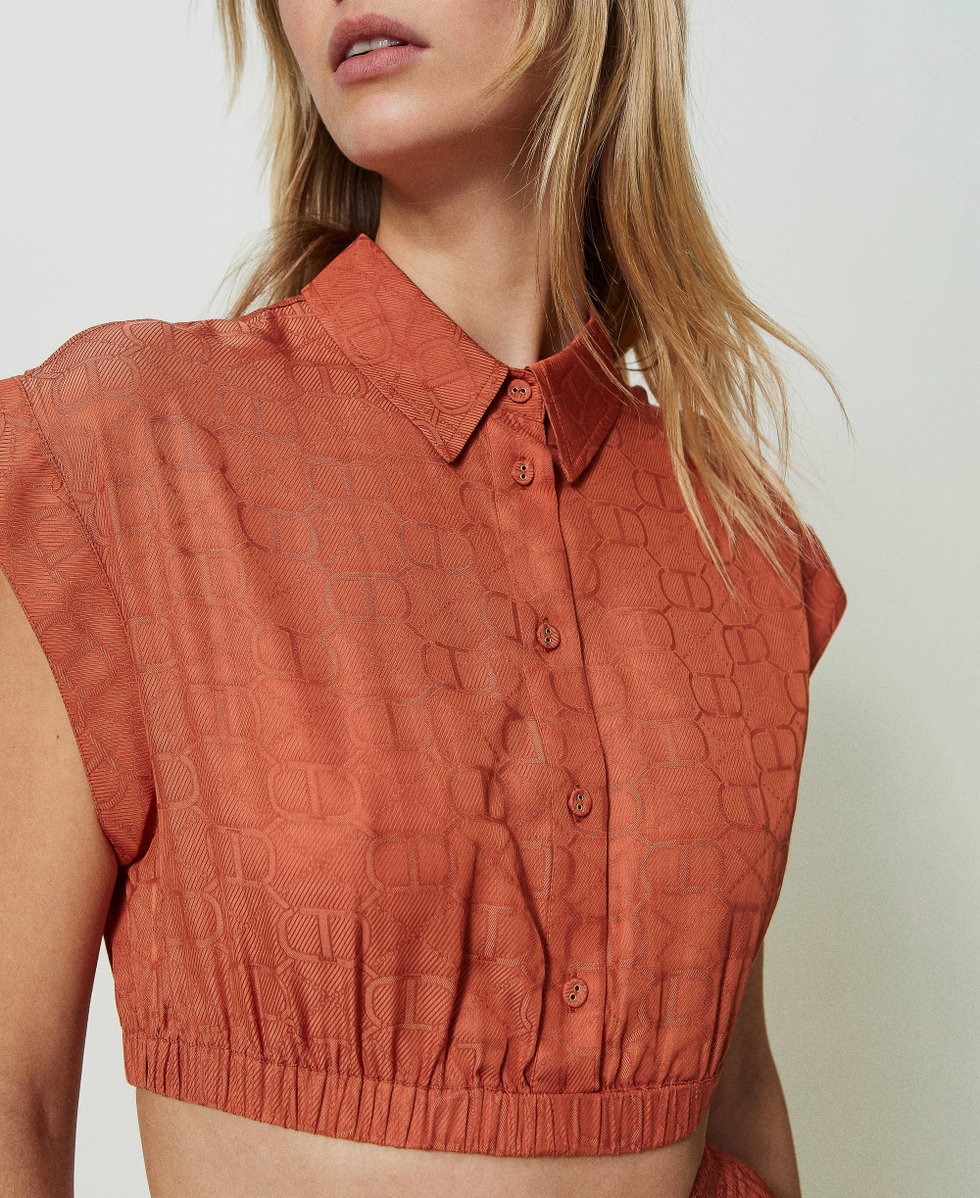 Cropped jacquard blouse with Oval T