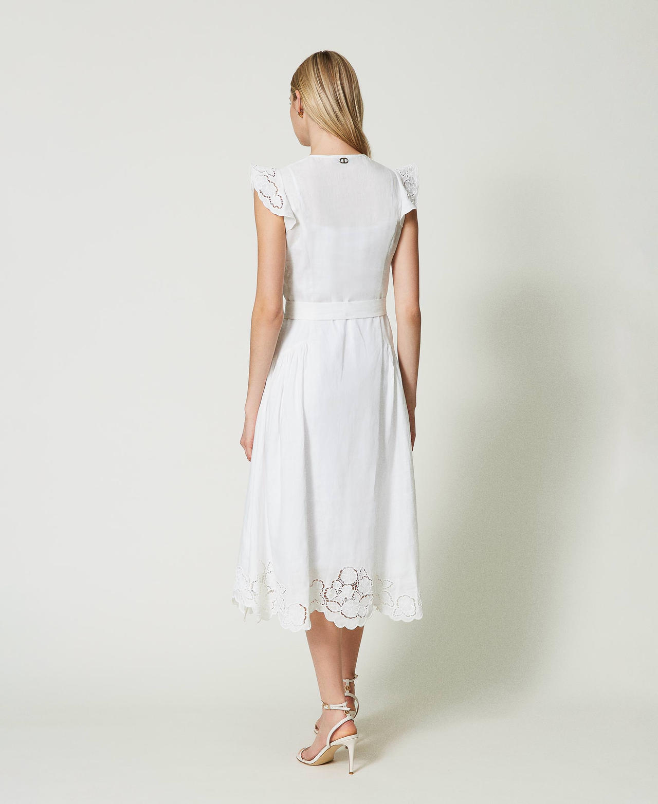 Vestido midi de lino con bordado inglés Blanco Mujer 241TT2330-03