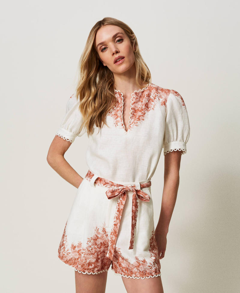 Linen blouse with floral print Toile De Jouy Snow / Papaya Print Woman 241TT2402-01