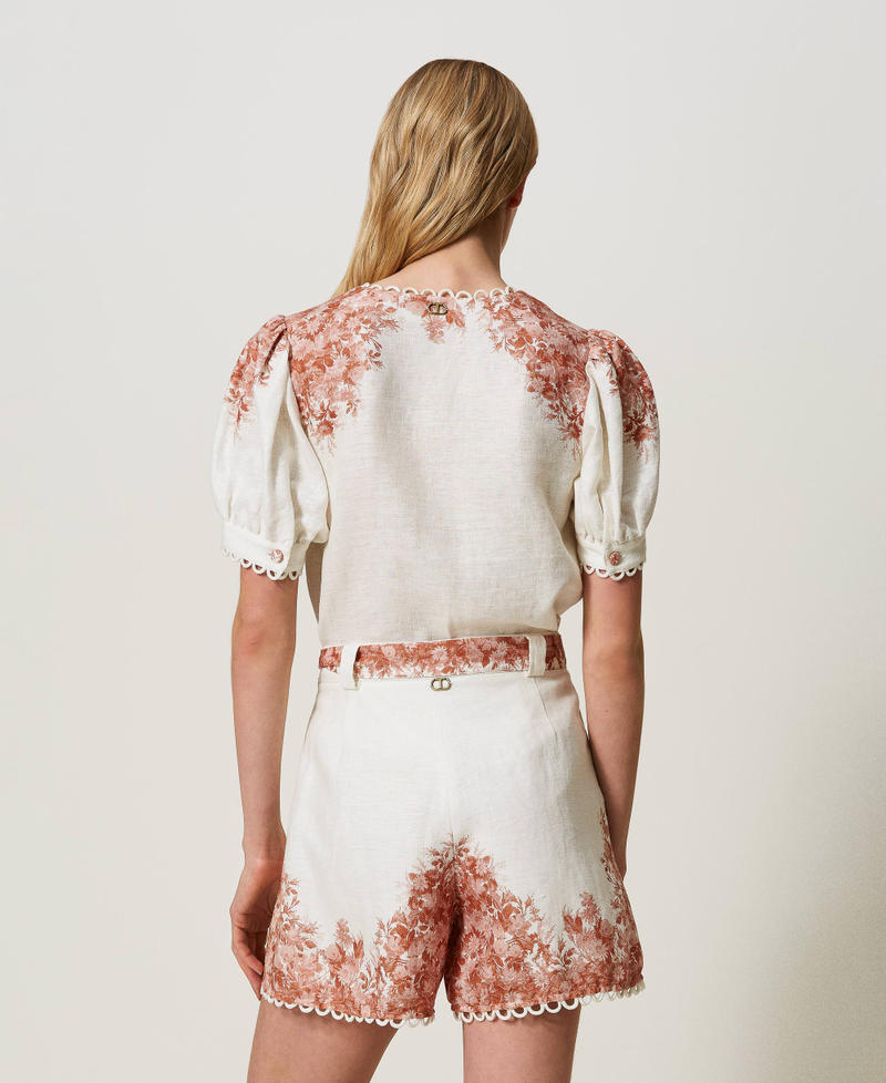 Linen shorts with floral print Toile De Jouy Snow / Papaya Print Woman 241TT2403-03