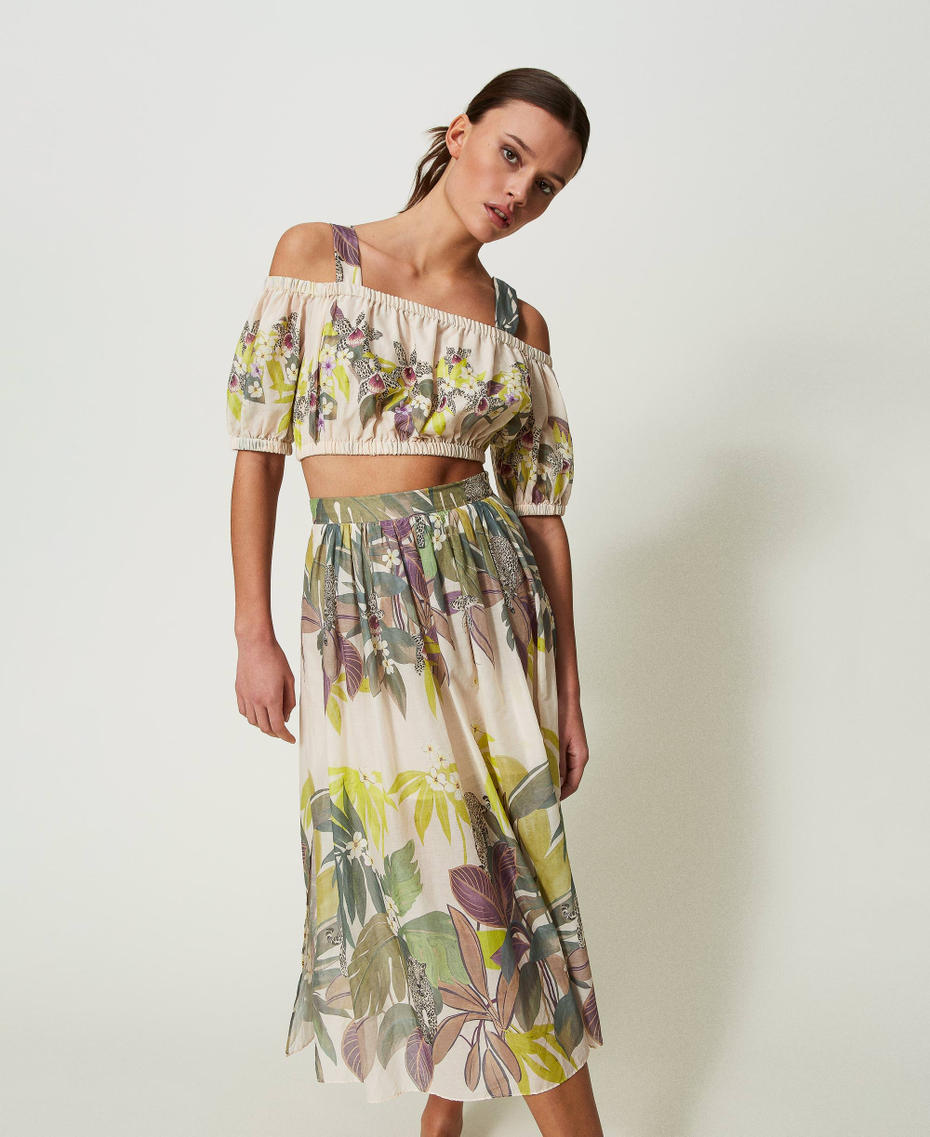 Muslin top and calf-length skirt with print