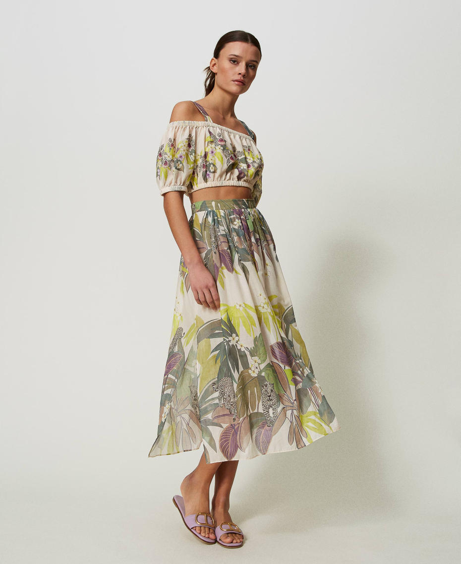 Muslin top and calf-length skirt with print