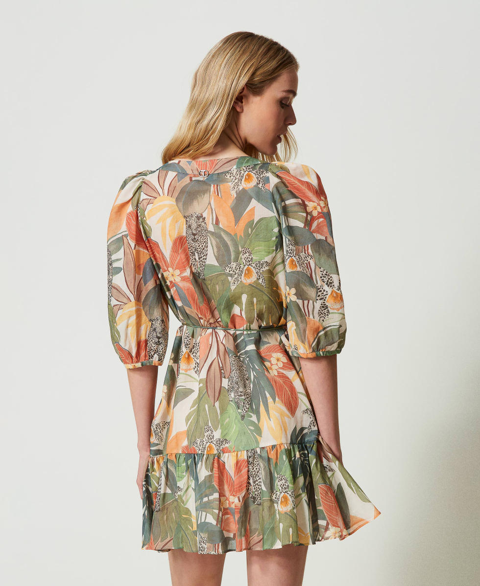 Kurzes Kleid aus Musselin mit Print