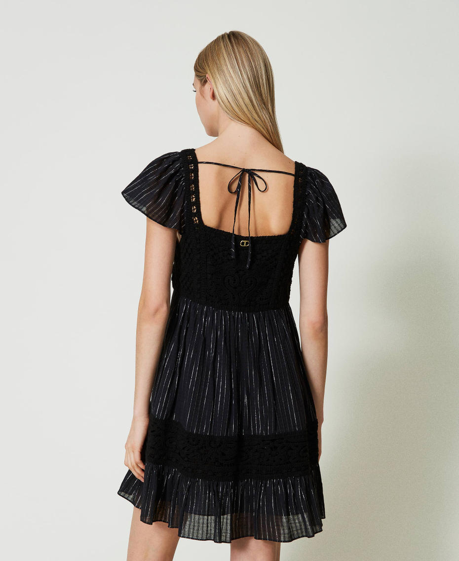 Short crochet and fil coupé dress