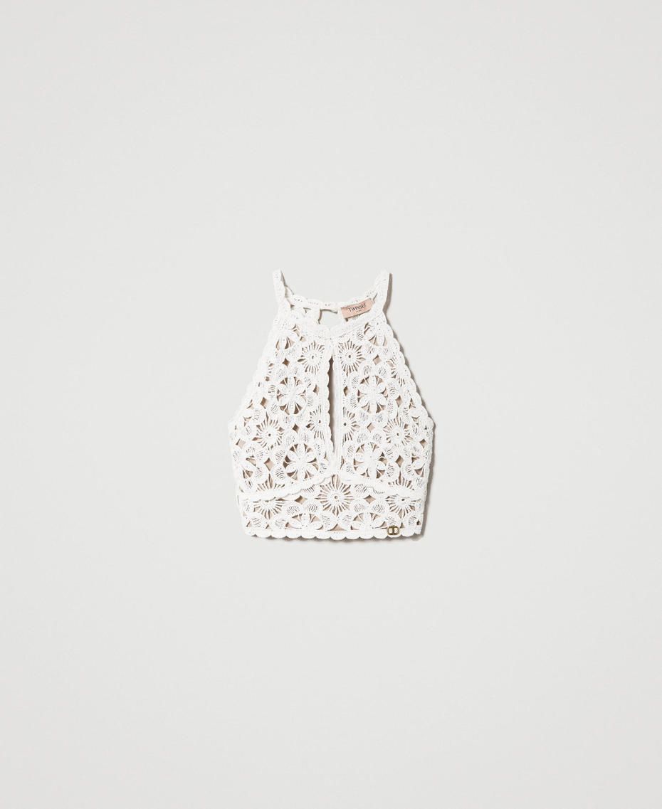 Top cropped évasé en maille florale au crochet