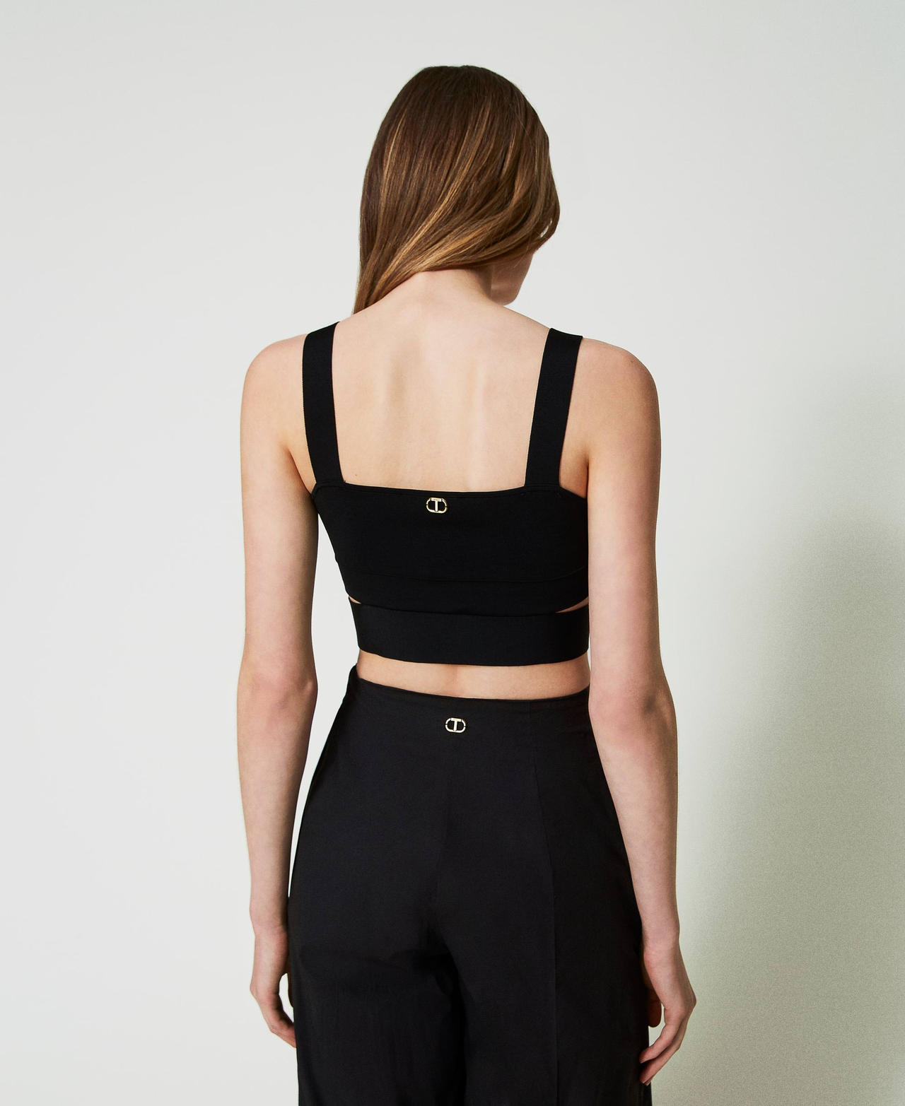 Cropped knit top with cutout