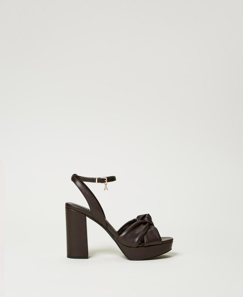 Sandali platform con nodo