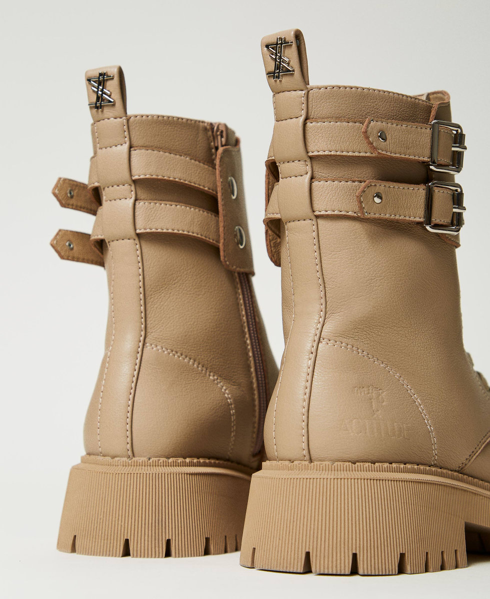 MYFO Schn&uuml;rstiefelette mit zwei Riemen Mattgold Frau 242AMP520_11714_03