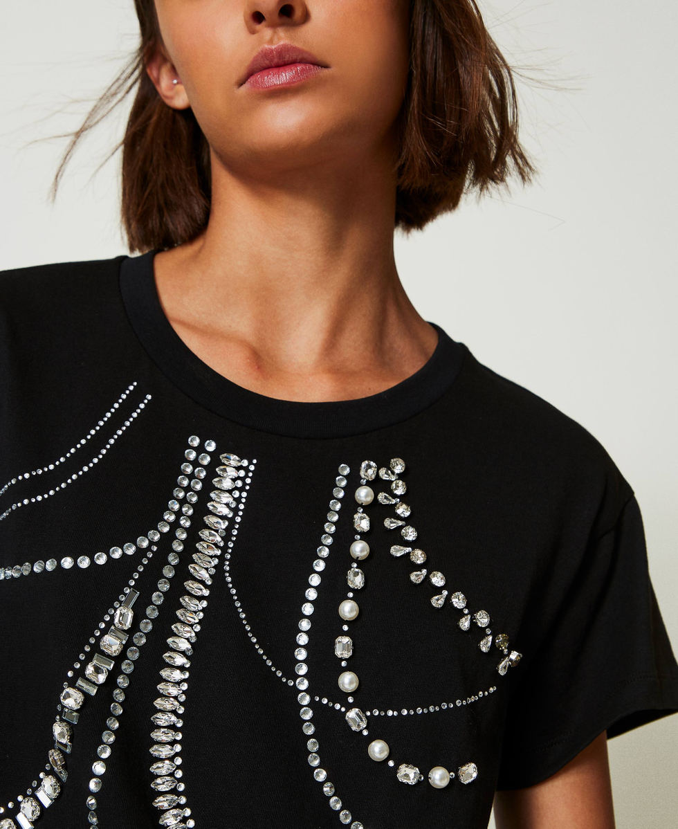 T-shirt with embroidery and pearls Woman, Black | TWINSET Milano